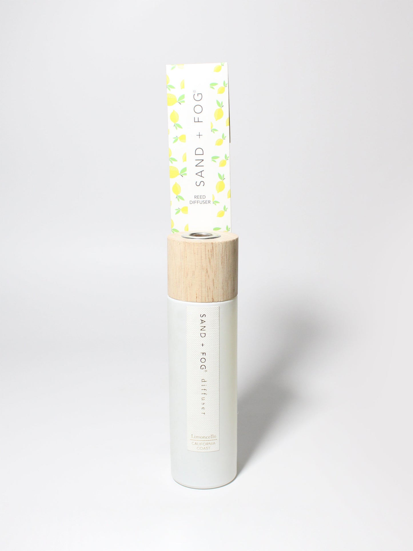 Limoncello reed diffuser White Eggshell vessel with Wood top