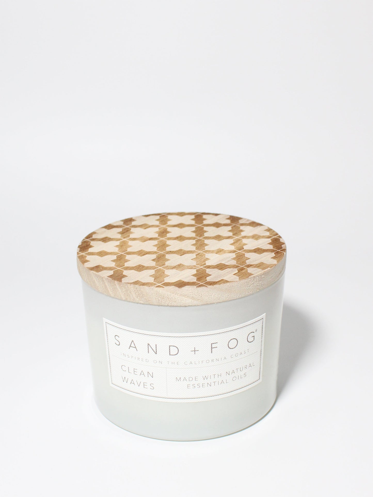 Clean Waves 12 oz scented candle White Vessel with Wood Carved Lid