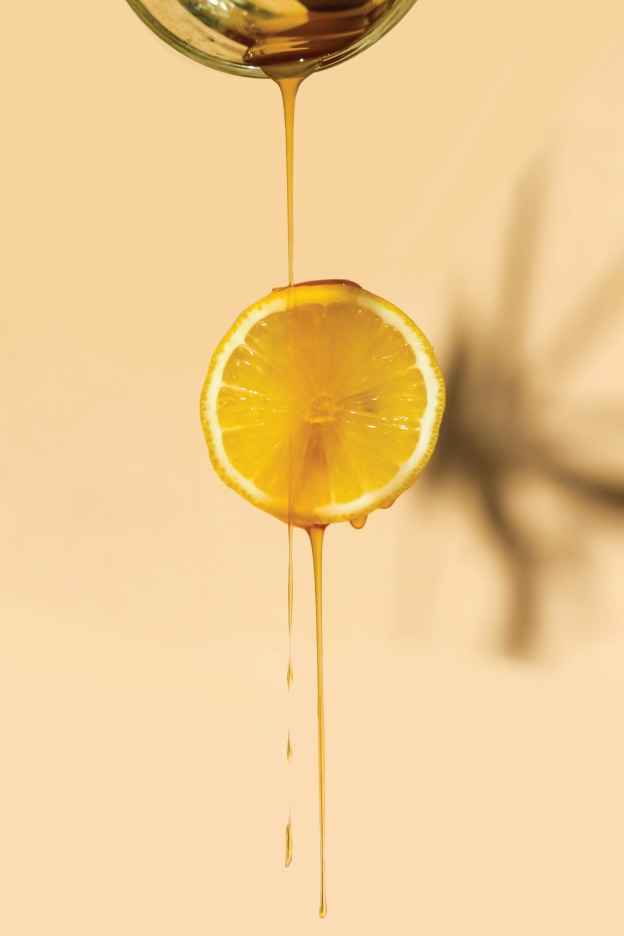Sweet Lemon 12 oz scented candle
